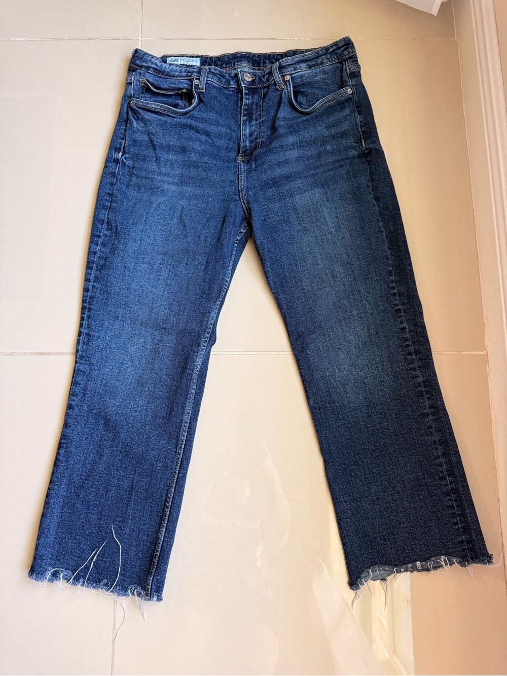 Zara Womens Cropped Wide Leg Jeans High Rise Dark Wash Raw Frayed Hem USA 14